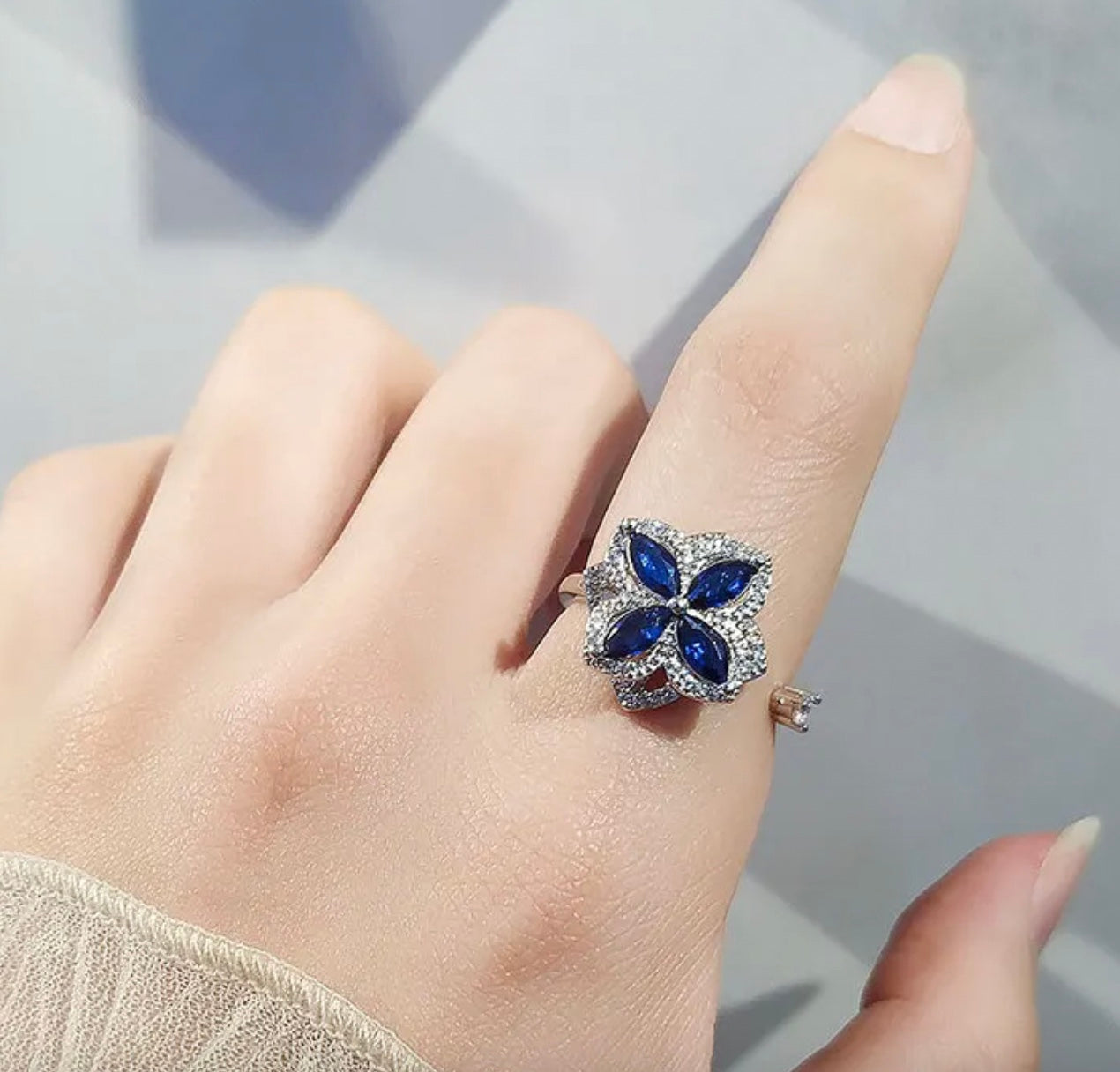 Sterling Silver Blue Flower Spinner Adjustable Ring