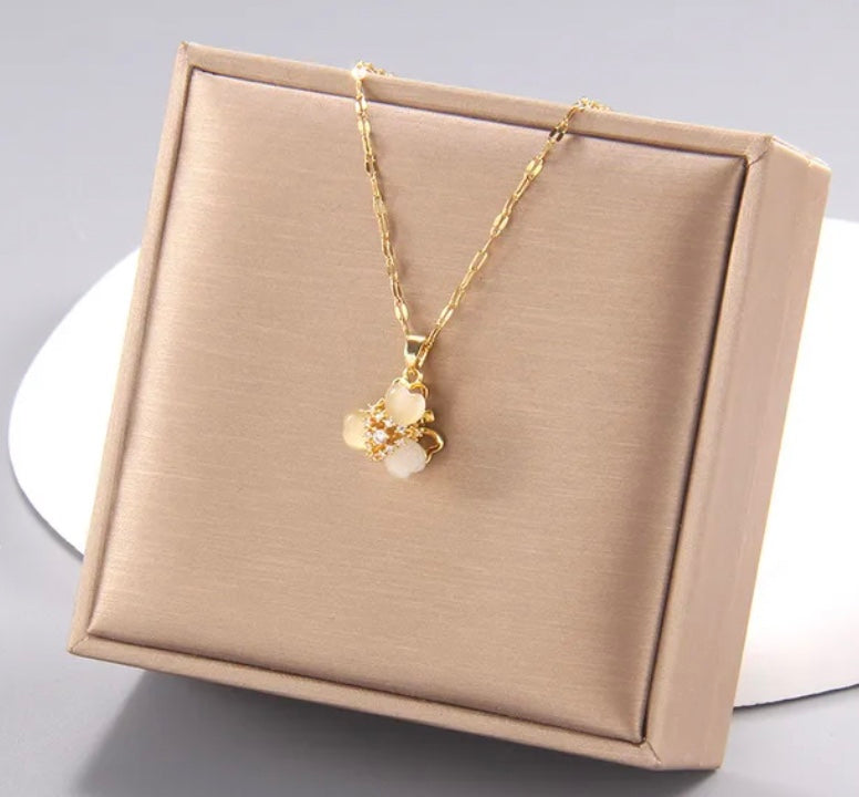 Stainless Steel Flower with Sparkle Centre Rotating Necklace